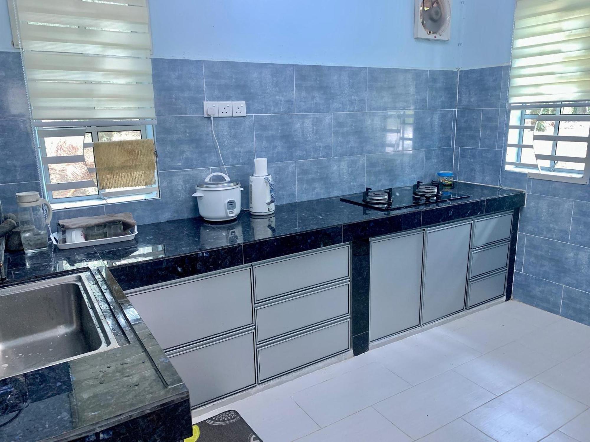 Tiara Inn Homestay 2 Tingkat Pontian Johor Pontian Besar Bagian luar foto