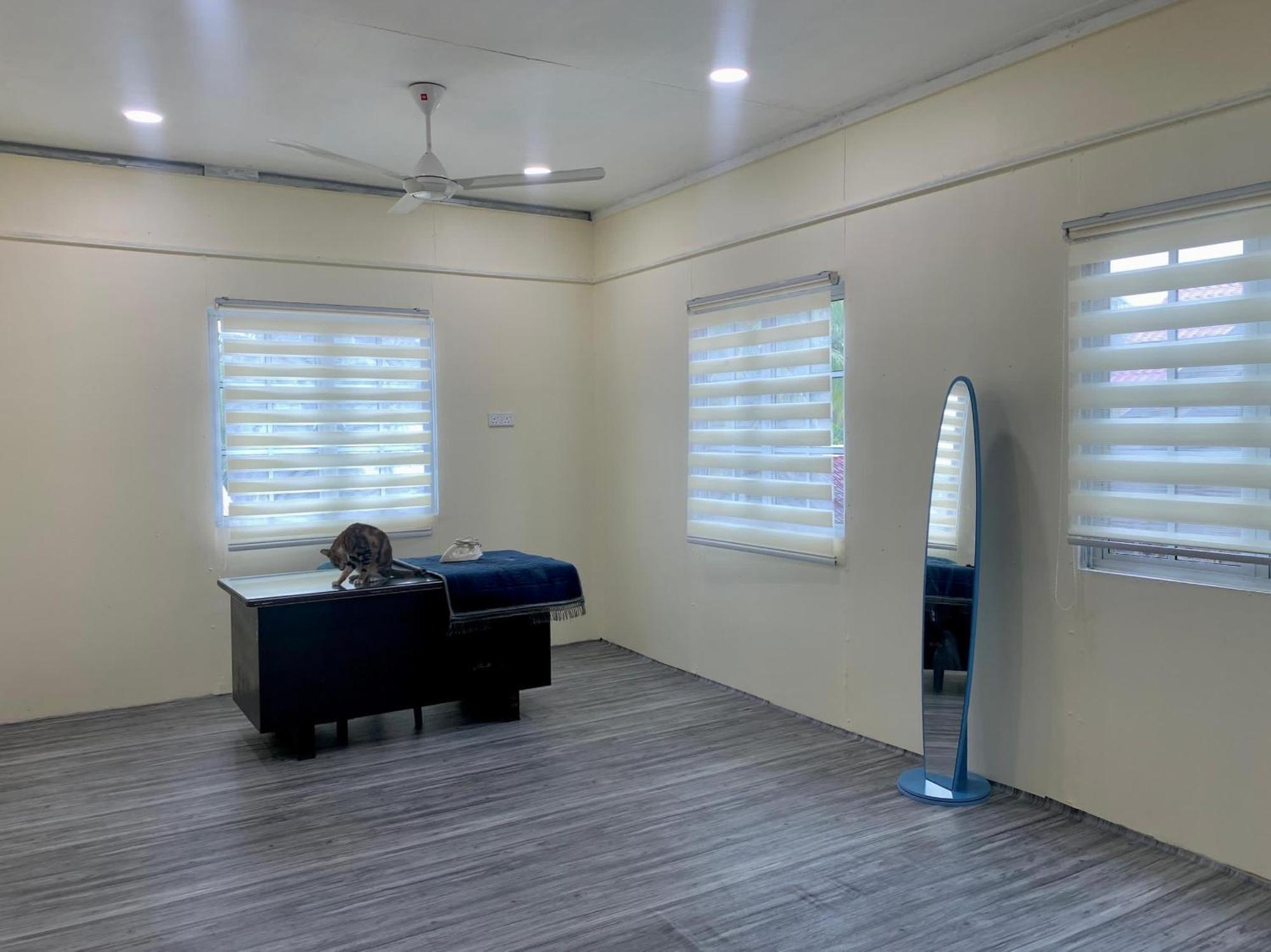 Tiara Inn Homestay 2 Tingkat Pontian Johor Pontian Besar Bagian luar foto