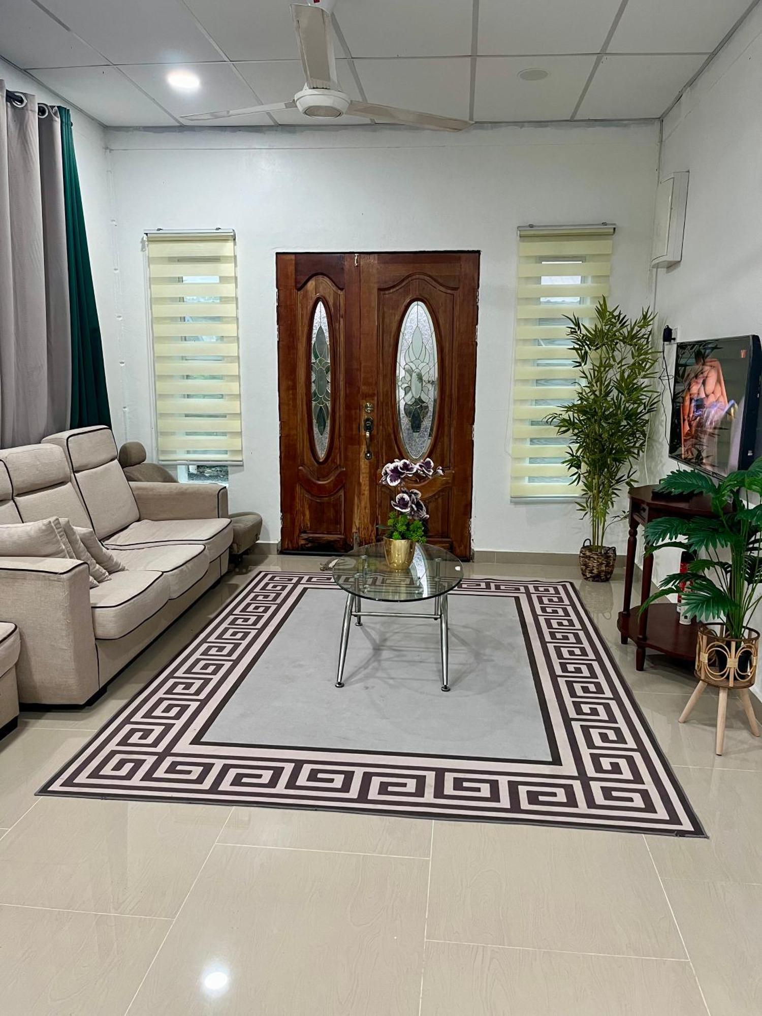 Tiara Inn Homestay 2 Tingkat Pontian Johor Pontian Besar Bagian luar foto